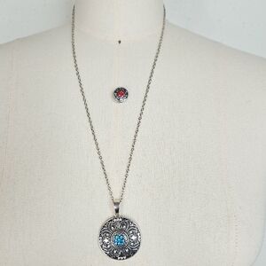 Round Silver Rhinestone Filigree Snap Button Necklace with Rhinestone Snaps
